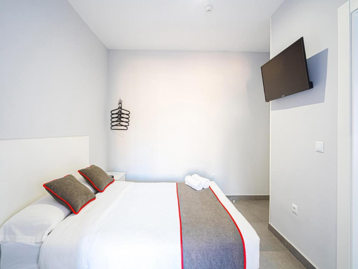 אליקאנטה Hostal Jireh מראה חיצוני תמונה